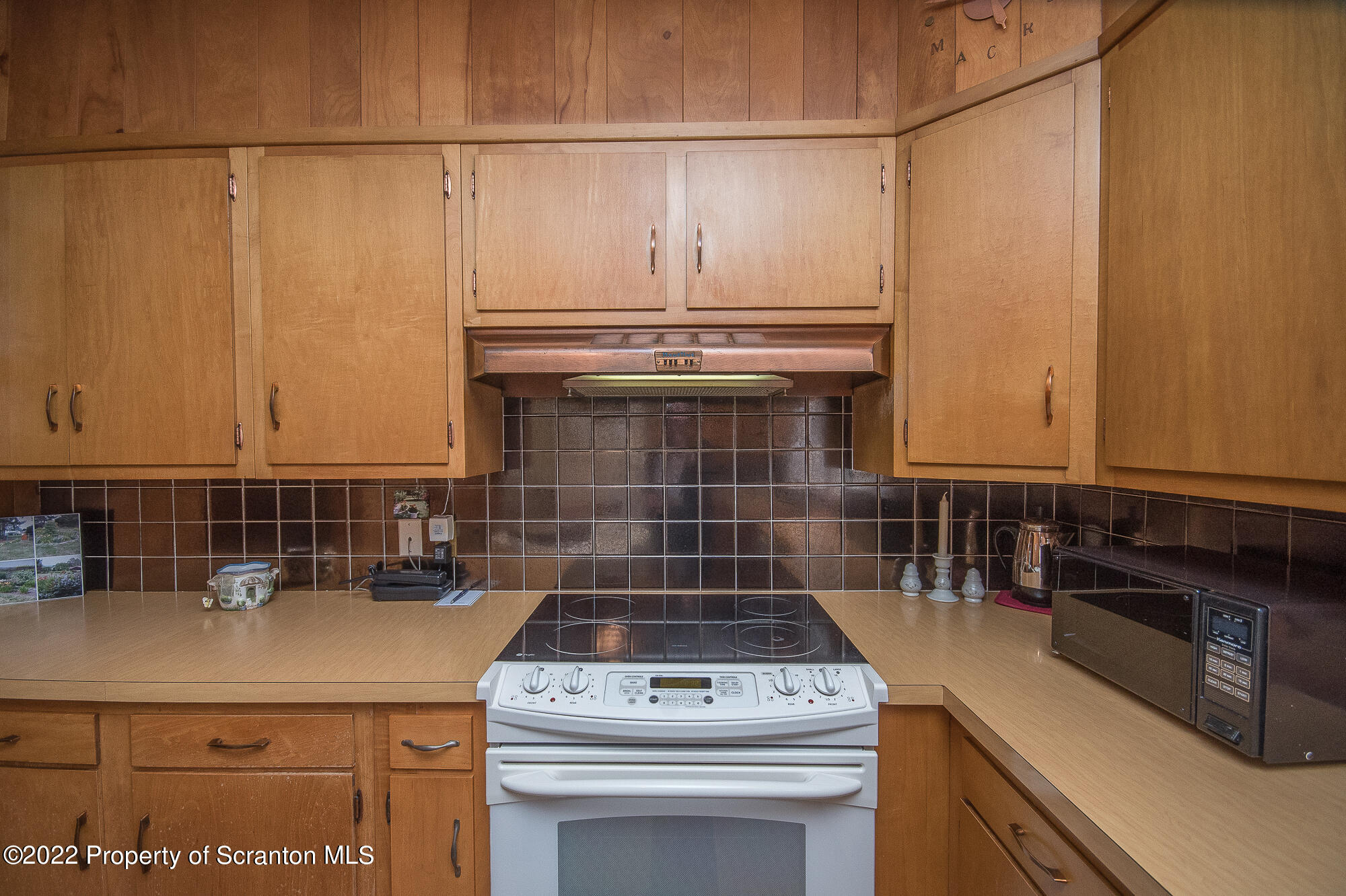 142 Fallbrook Street Carbondale, PA 18407 - Photo 25 of 43