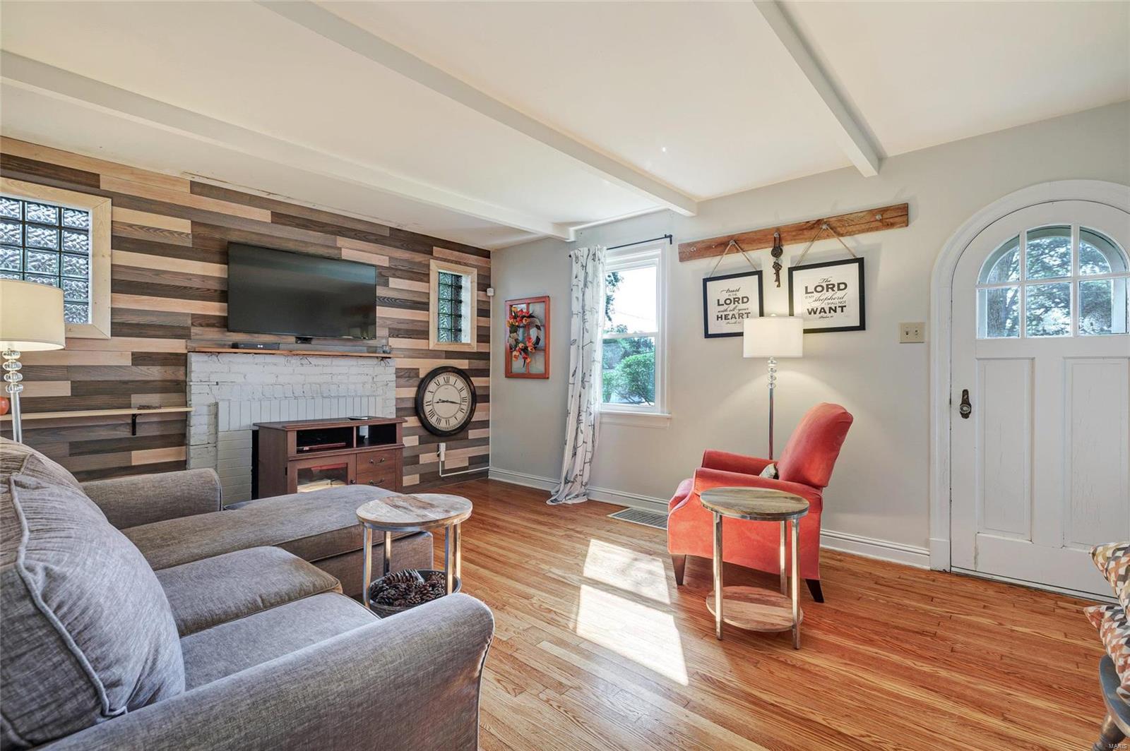 3235 Ringer Road St. Louis, MO 63125 - Photo 12 of 28 Gallery Image 12