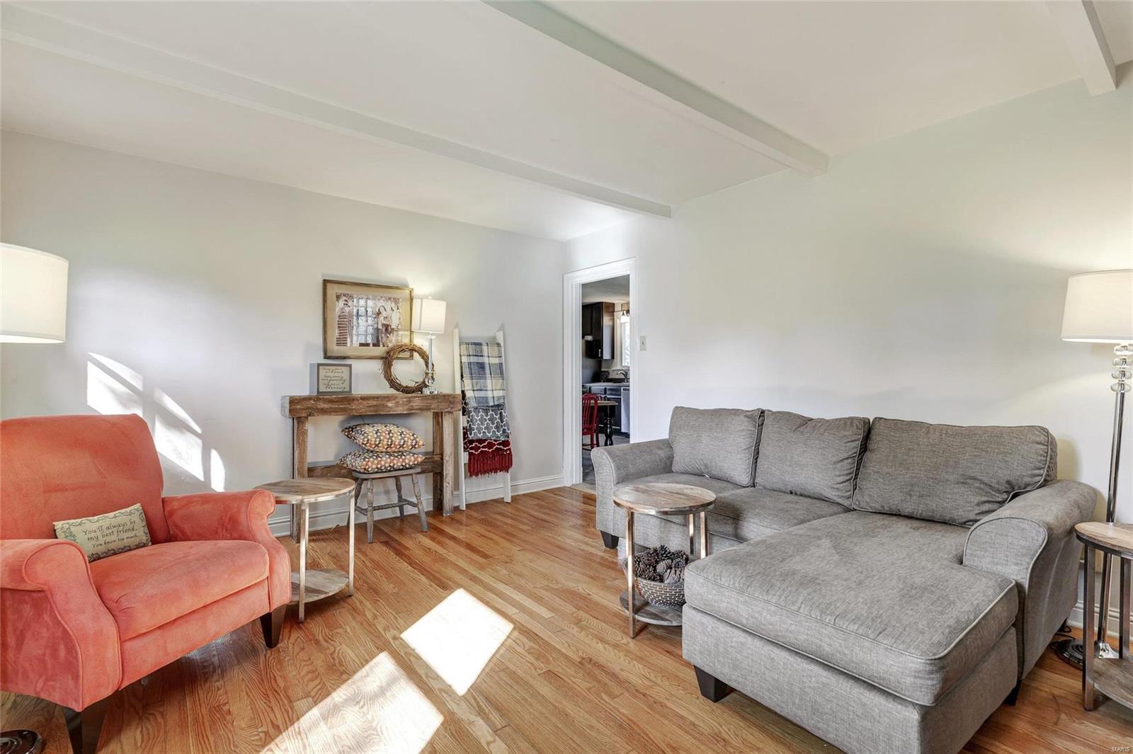 3235 Ringer Road St. Louis, MO 63125 - Photo 14 of 28 Gallery Image 14