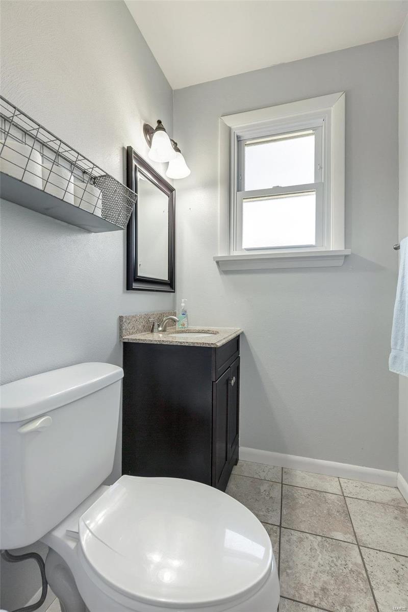 3235 Ringer Road St. Louis, MO 63125 - Photo 22 of 28 Gallery Image 22