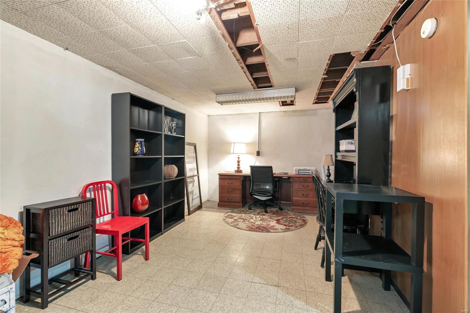 3235 Ringer Road St. Louis, MO 63125 - Photo 27 of 28 Gallery Image 27