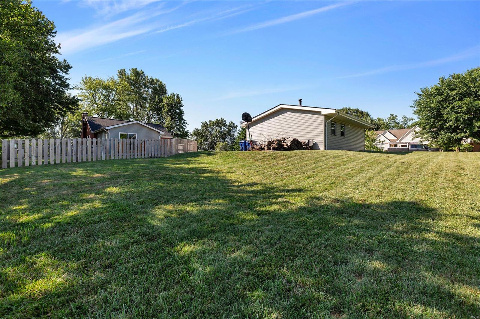 3235 Ringer Road St. Louis, MO 63125 - Photo 10 of 28 Gallery Image 10