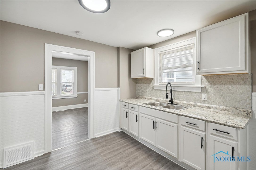 911 Alvison Road Toledo, OH 43612 - Photo 17 of 37 Gallery Image 17