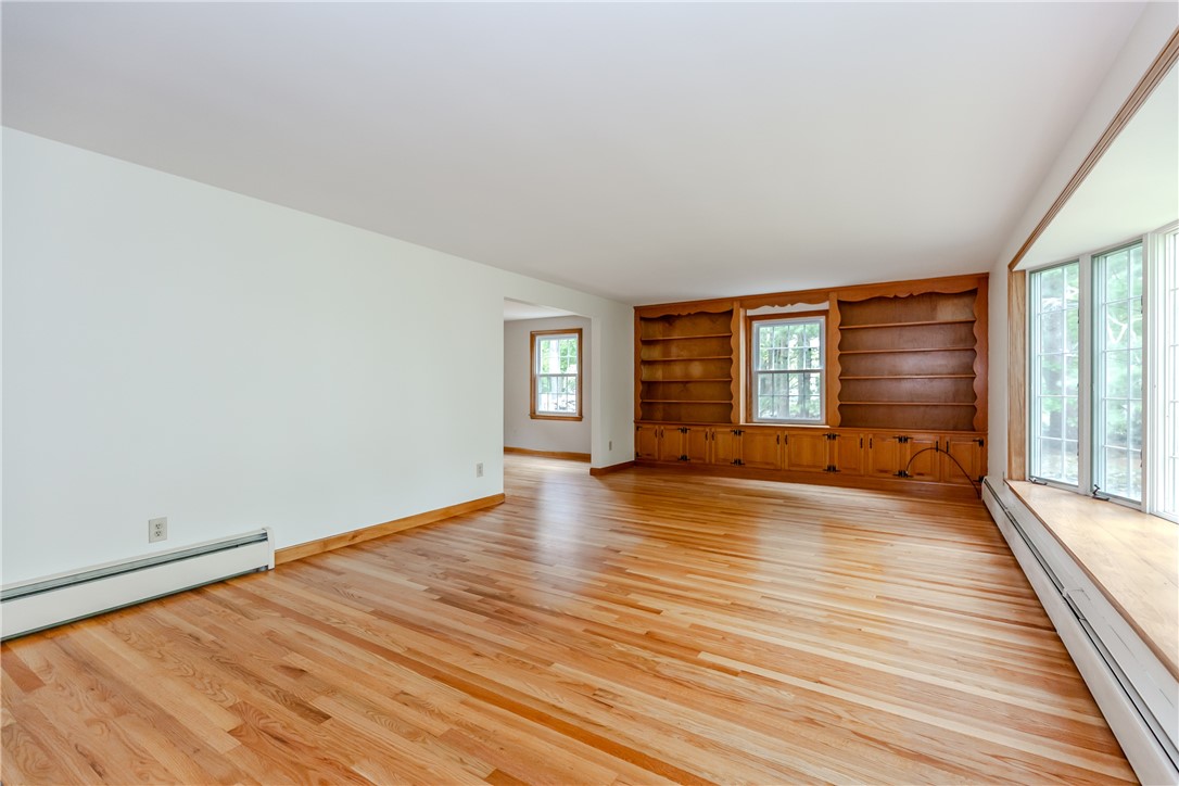 615 West Greenville Road Scituate, RI 02857 - Photo 10 of 50