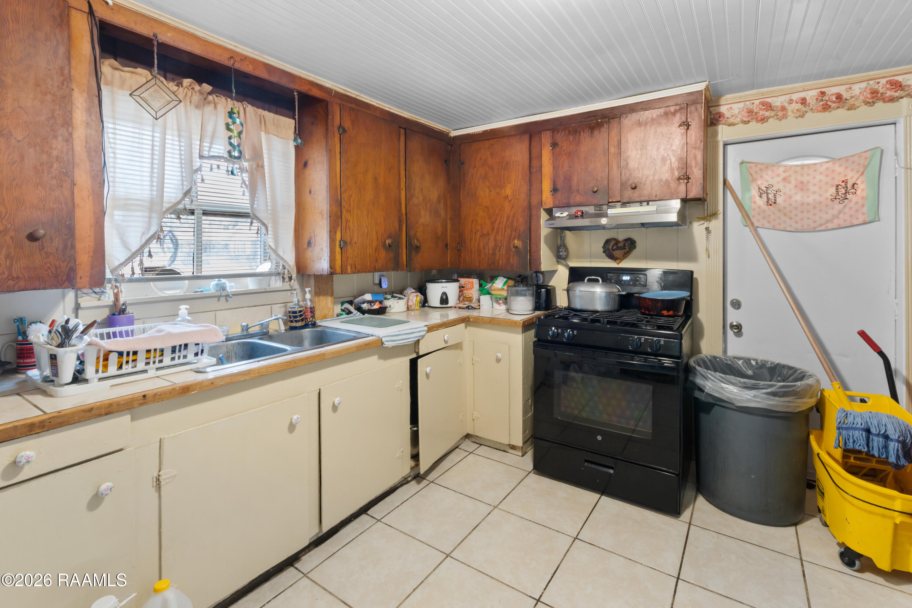 1001 Poplar Street Lafayette, LA 70501 - Photo 5 of 14 DSC_0009