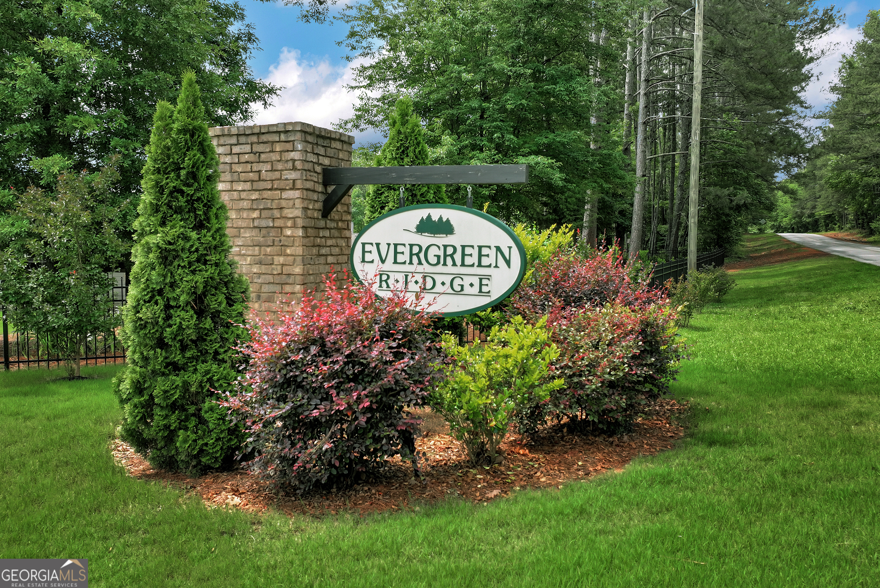 16 Evergreen Ridge Statham, GA 30666 - Photo 3 of 53