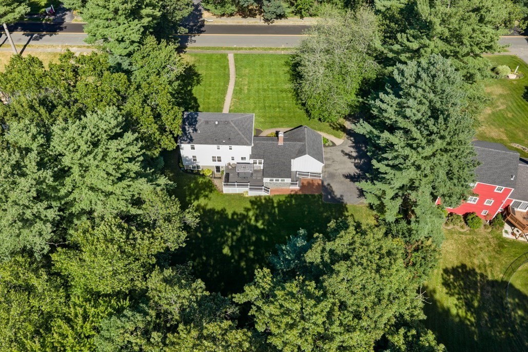 24 Edgemere Road Lynnfield, MA 01940 - Photo 42 of 42 Gallery Image 42