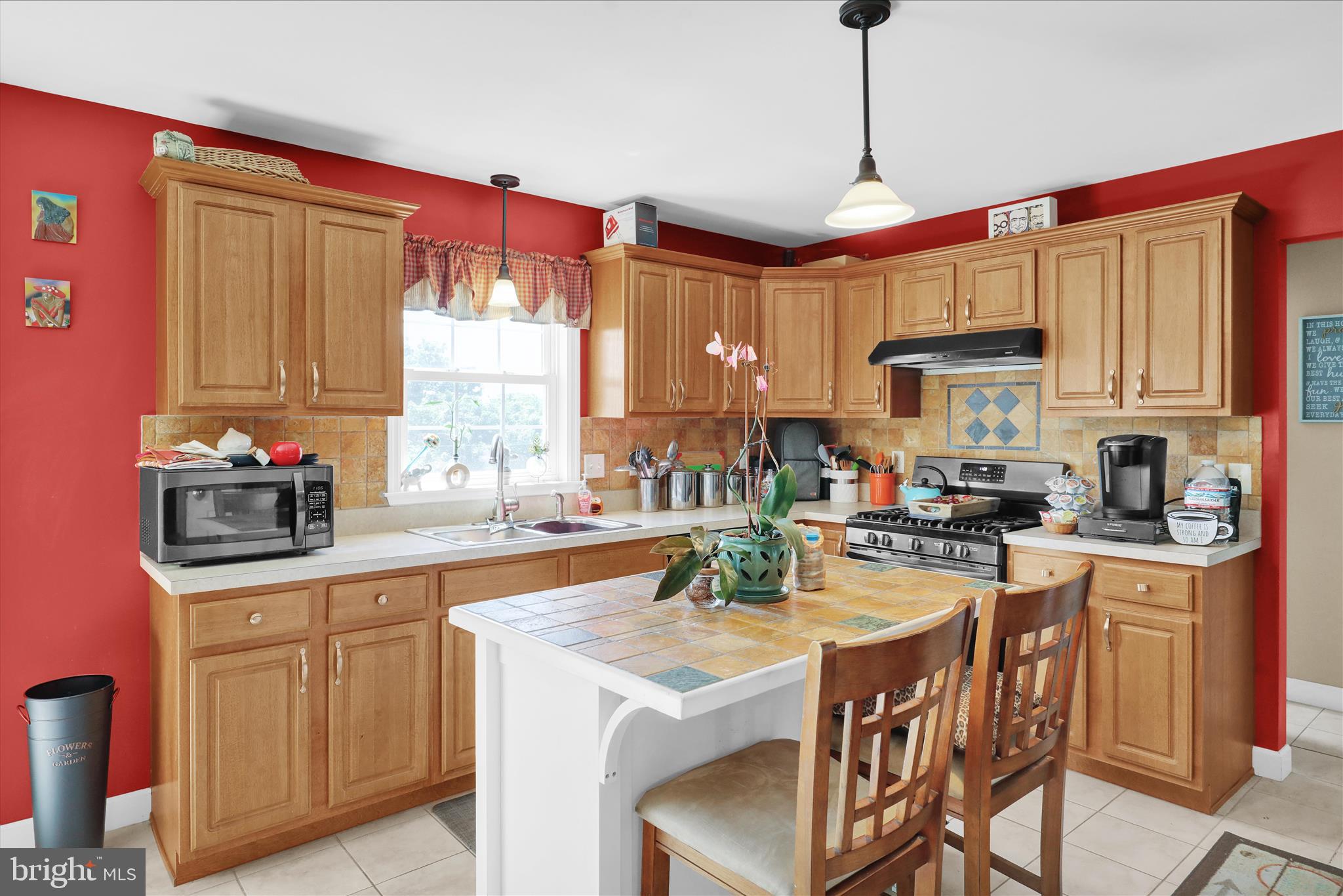 1514 Ridge Avenue Reading, PA 19607 - Photo 10 of 29 360_4196