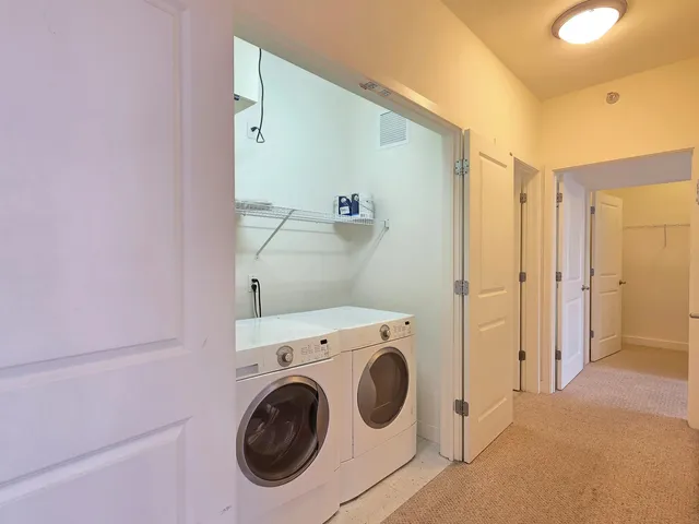 $2,600 | 410 Farrell Street, Unit 415, South Burlington, VT 05403