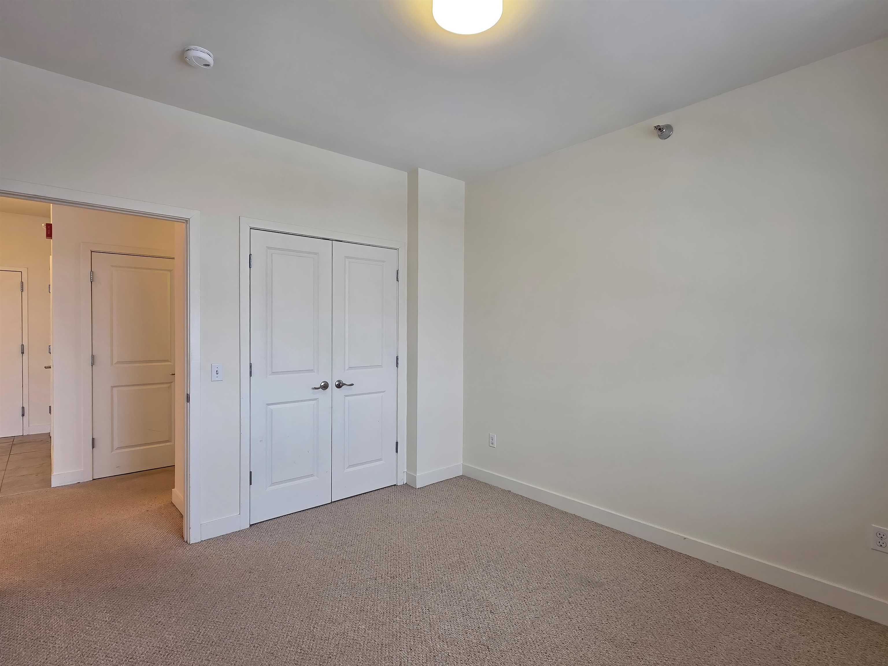 410 Farrell Street, Unit 415 South Burlington, VT 05403 - Photo 15 of 39