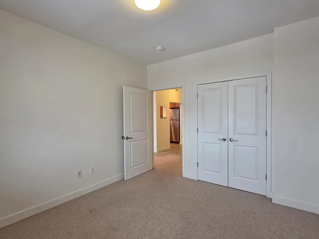 $2,600 | 410 Farrell Street, Unit 415, South Burlington, VT 05403