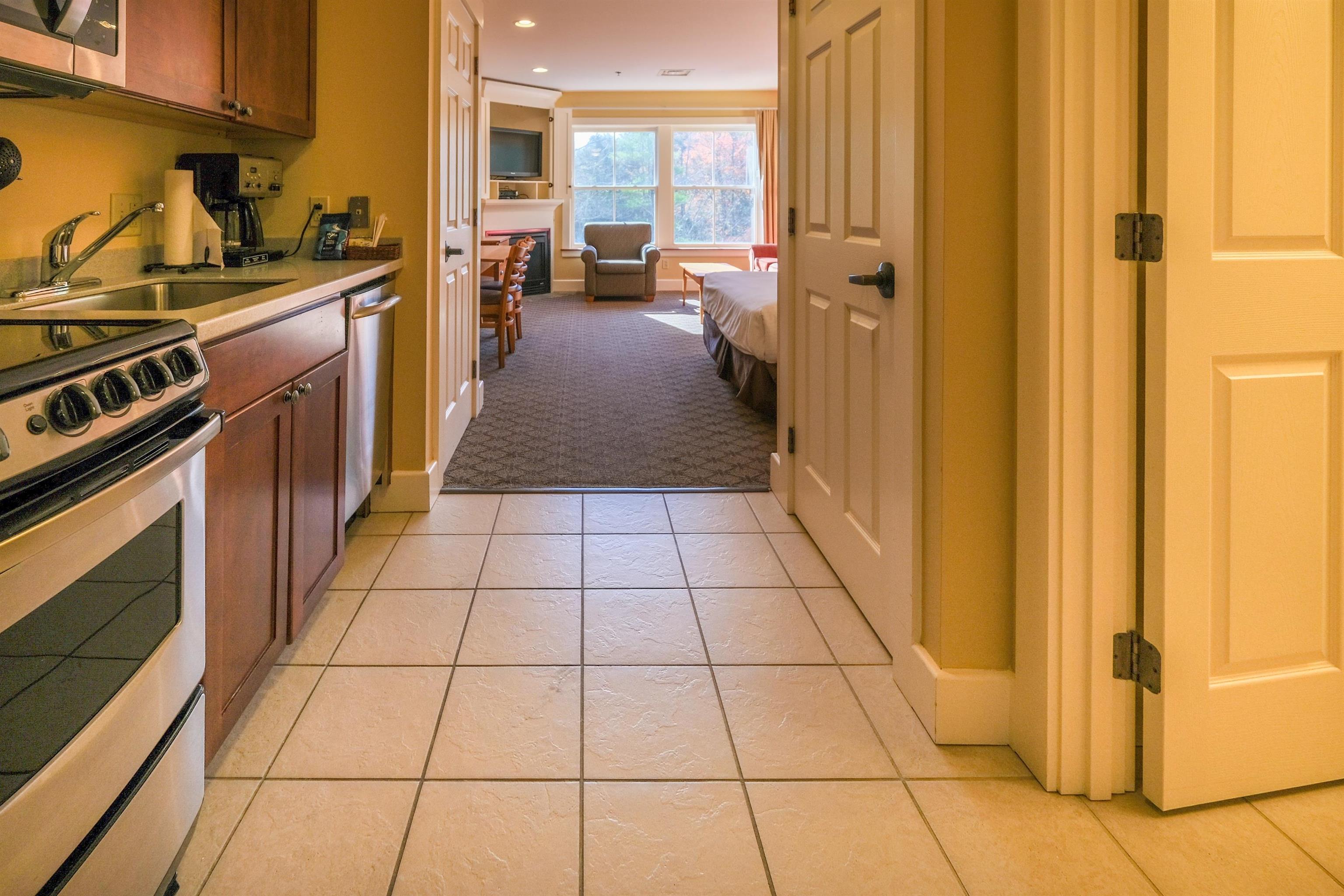 212-qiii Jackson Gore Road, Unit 212 QIII Ludlow, VT 05149 - Photo 12 of 37