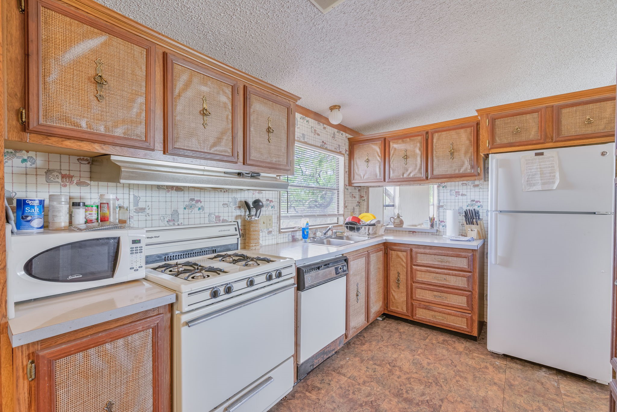 4692 County Road 249 Rochelle, TX 76872 - Photo 13 of 37