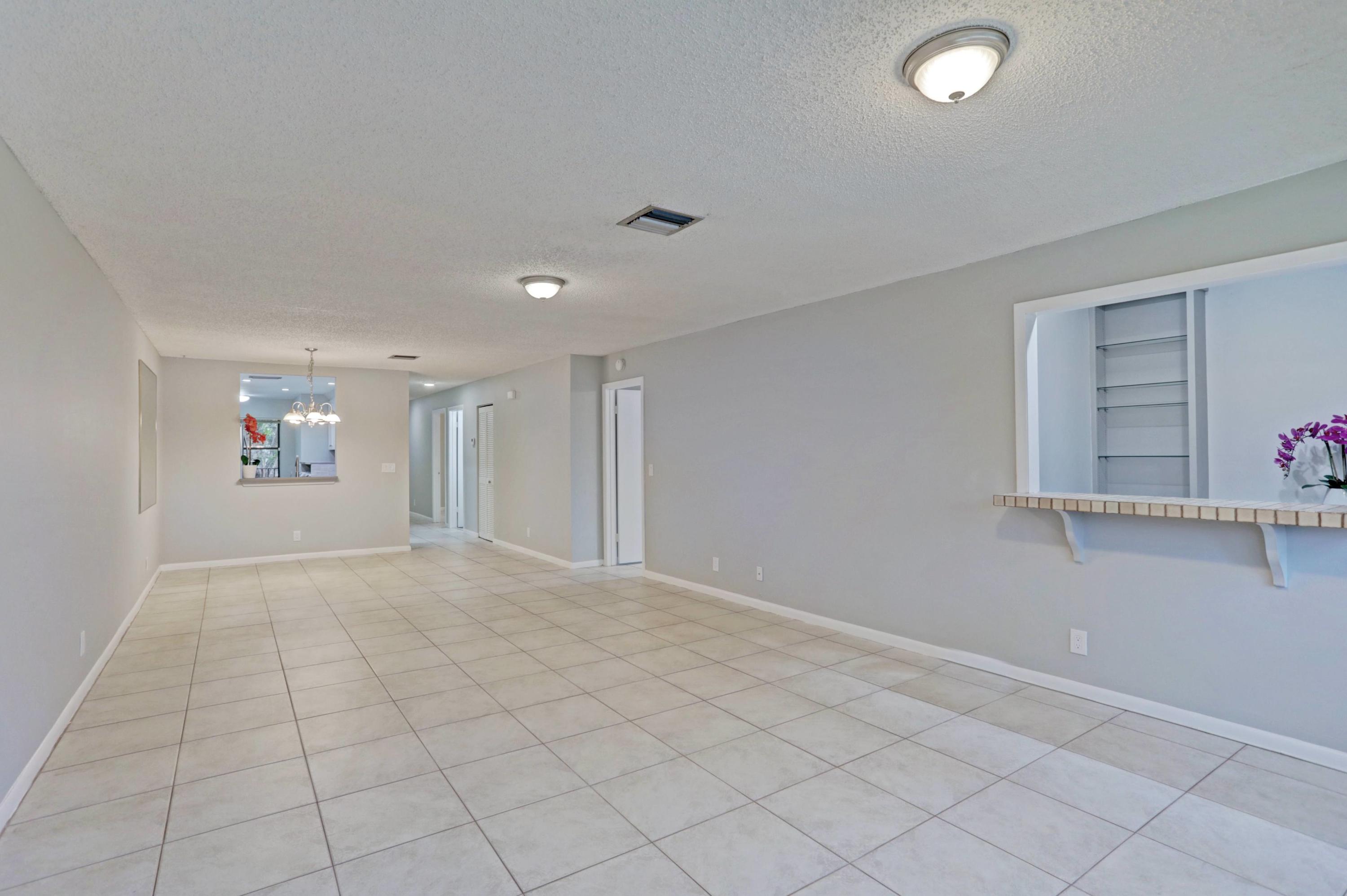 3011 Southwest 21st Terrace, Unit 382A Delray Beach, FL 33445 - Photo 13 of 42 13_living room 3