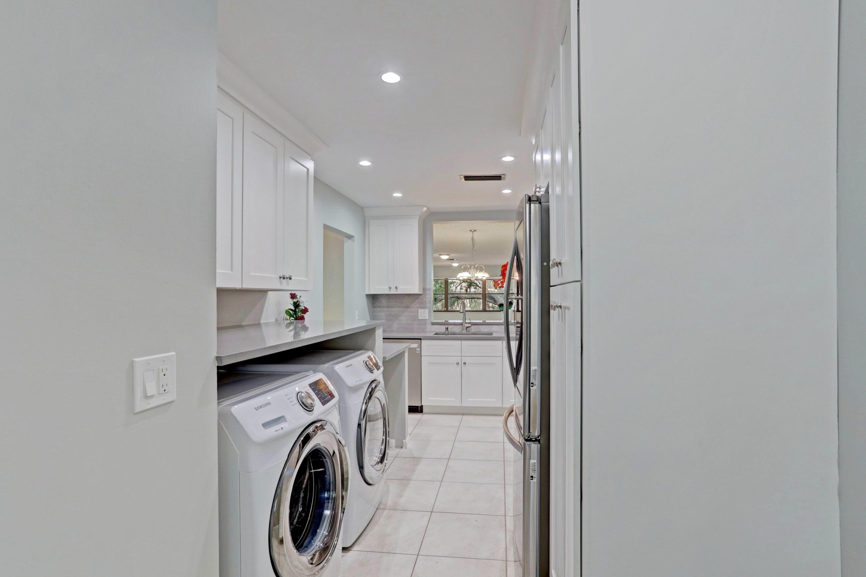 3011 Southwest 21st Terrace, Unit 382A Delray Beach, FL 33445 - Photo 26 of 42 26_breakfast nook 2