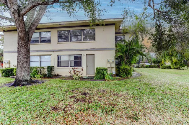 $343,000 | 3011 Southwest 21st Terrace, Unit 382A, Delray Beach, FL 33445