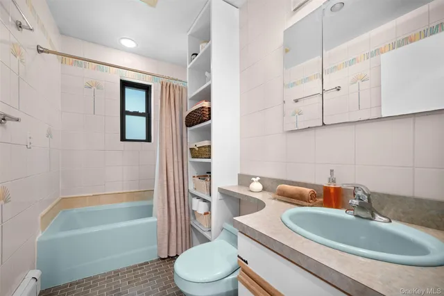 $289,000 | 29 West Mill Drive, Unit 10A, Great Neck, NY 11021