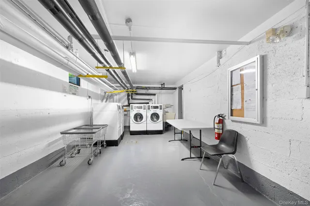 $289,000 | 29 West Mill Drive, Unit 10A, Great Neck, NY 11021