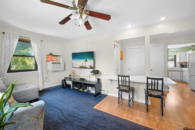 $289,000 | 29 West Mill Drive, Unit 10A, Great Neck, NY 11021