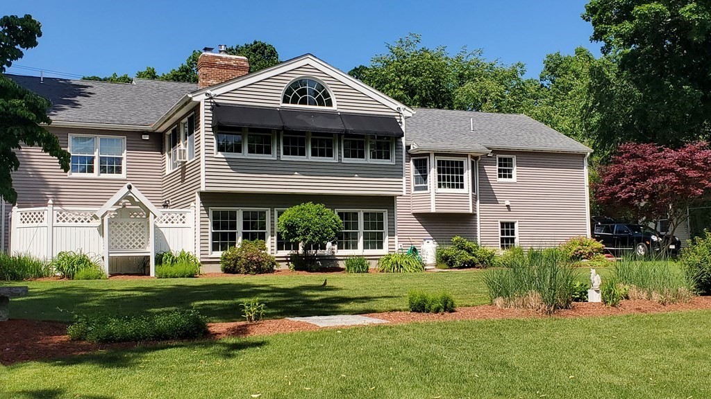 179 Doyle Road Holden, MA 01520 - Photo 1 of 41 Gallery Image 1