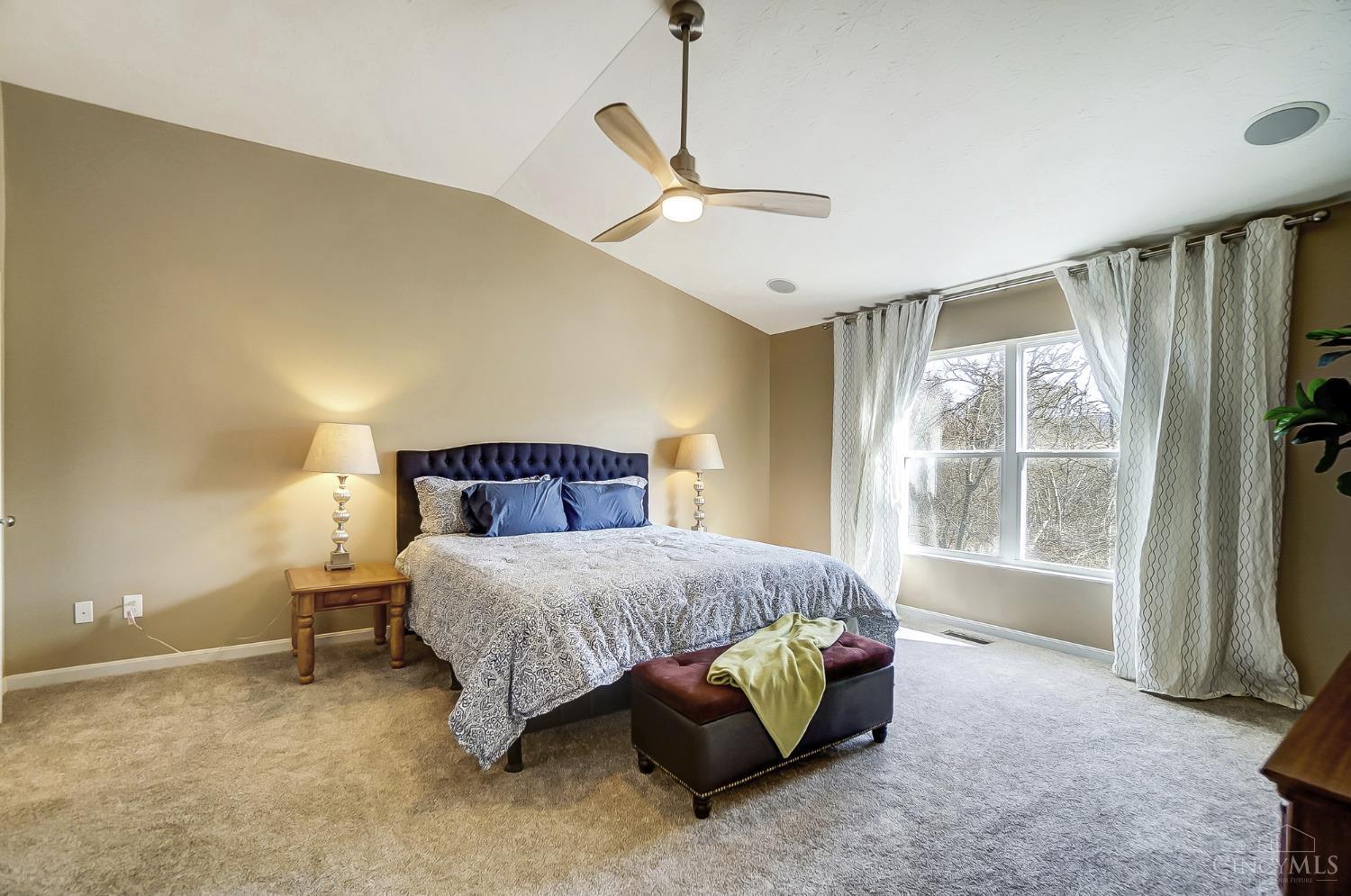 4662 Riley Lane Cincinnati, OH 45227 - Photo 34 of 73 Gallery Image 34