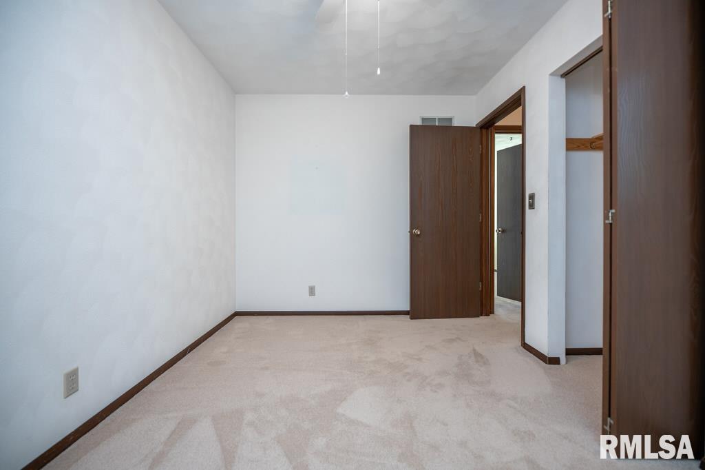 306 Sangamon Road Marquette Heights, IL 61554 - Photo 25 of 36