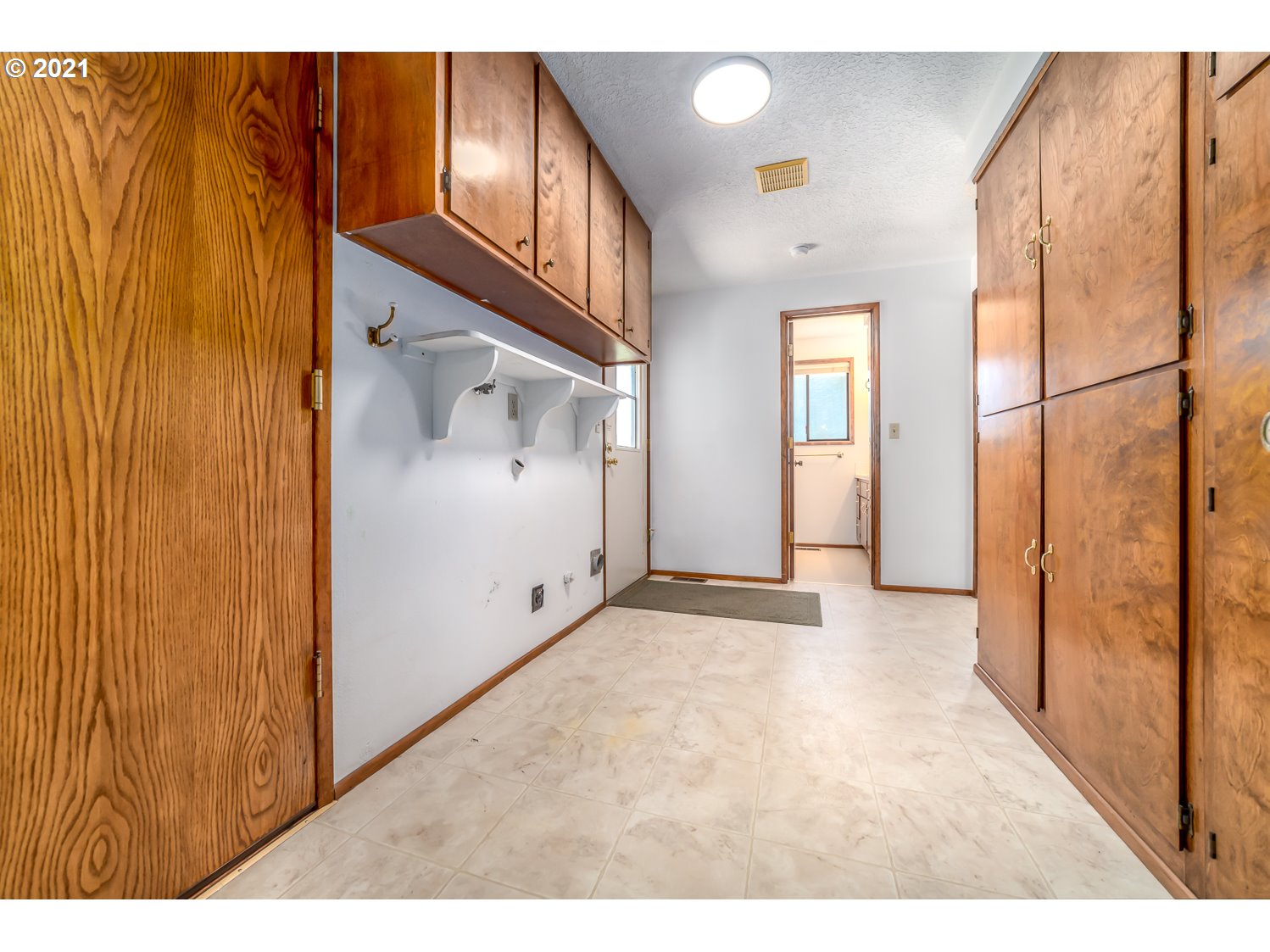 2197 North 23rd Street Springfield, OR 97477 - Photo 13 of 29