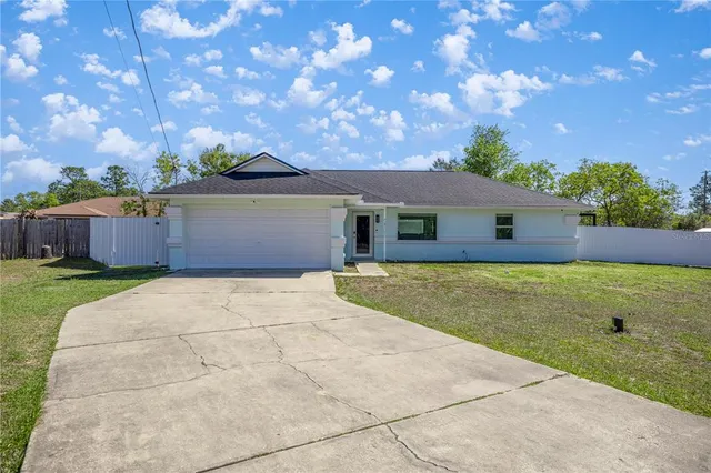 a front view of house with yard