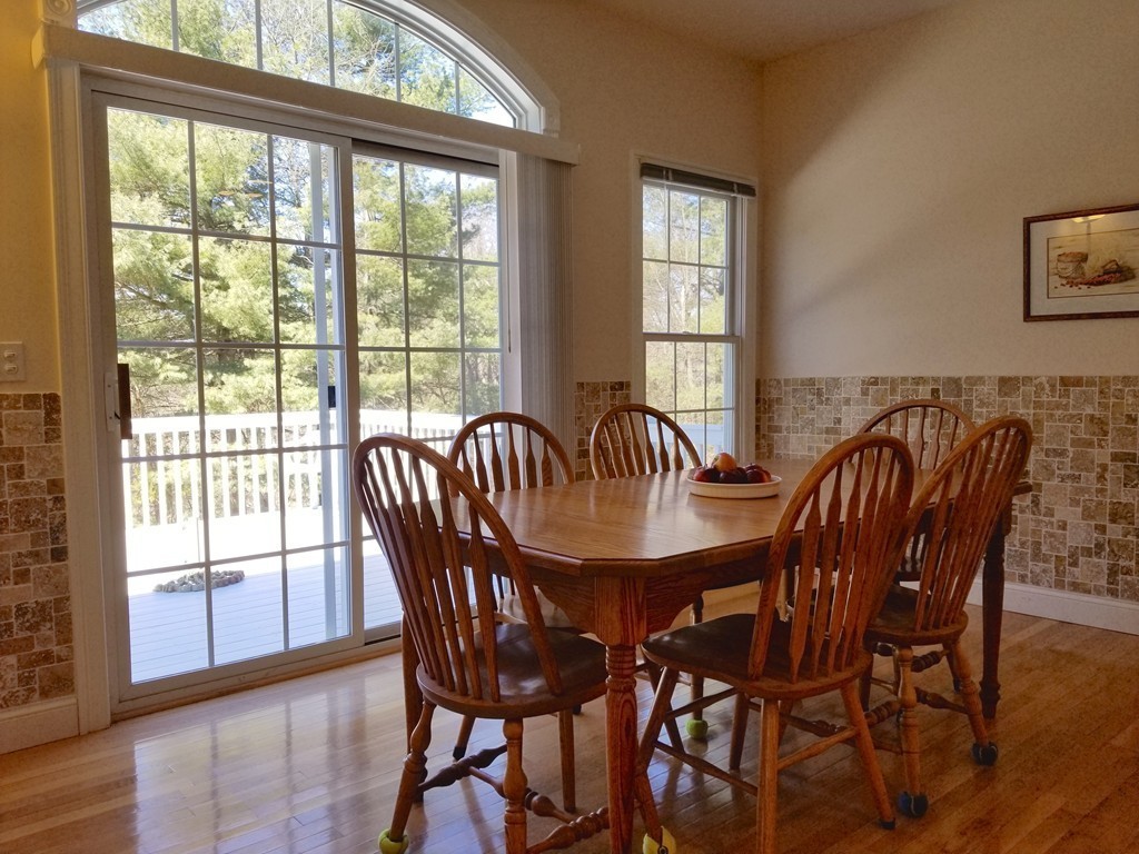 28 Summerfield Road Amherst, MA 01002 - Photo 11 of 30 Gallery Image 11