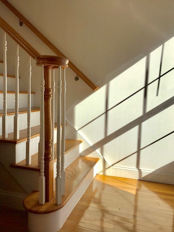 28 Summerfield Road Amherst, MA 01002 - Photo 16 of 30 Gallery Image 16