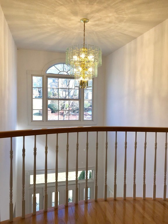 28 Summerfield Road Amherst, MA 01002 - Photo 18 of 30 Gallery Image 18