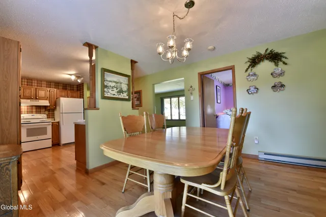 $259,900 | 128 Pilling Drive, Fonda, NY 12068