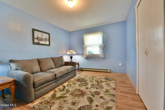 $259,900 | 128 Pilling Drive, Fonda, NY 12068