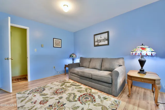 $259,900 | 128 Pilling Drive, Fonda, NY 12068