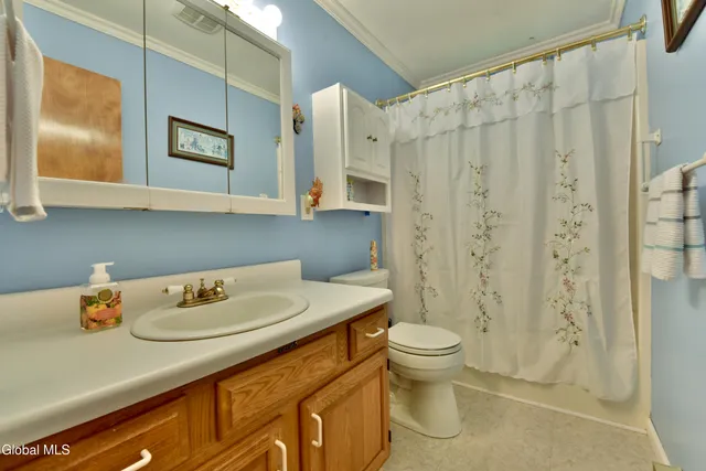 $259,900 | 128 Pilling Drive, Fonda, NY 12068