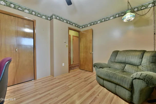 $259,900 | 128 Pilling Drive, Fonda, NY 12068