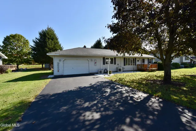 $259,900 | 128 Pilling Drive, Fonda, NY 12068