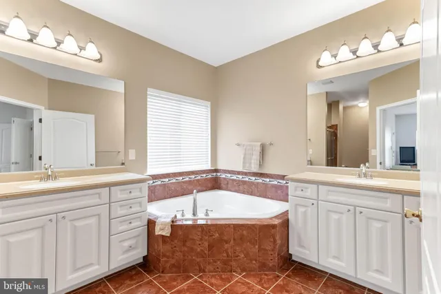 $560,000 | 24872 Rivers Edge Road, Millsboro, DE 19966