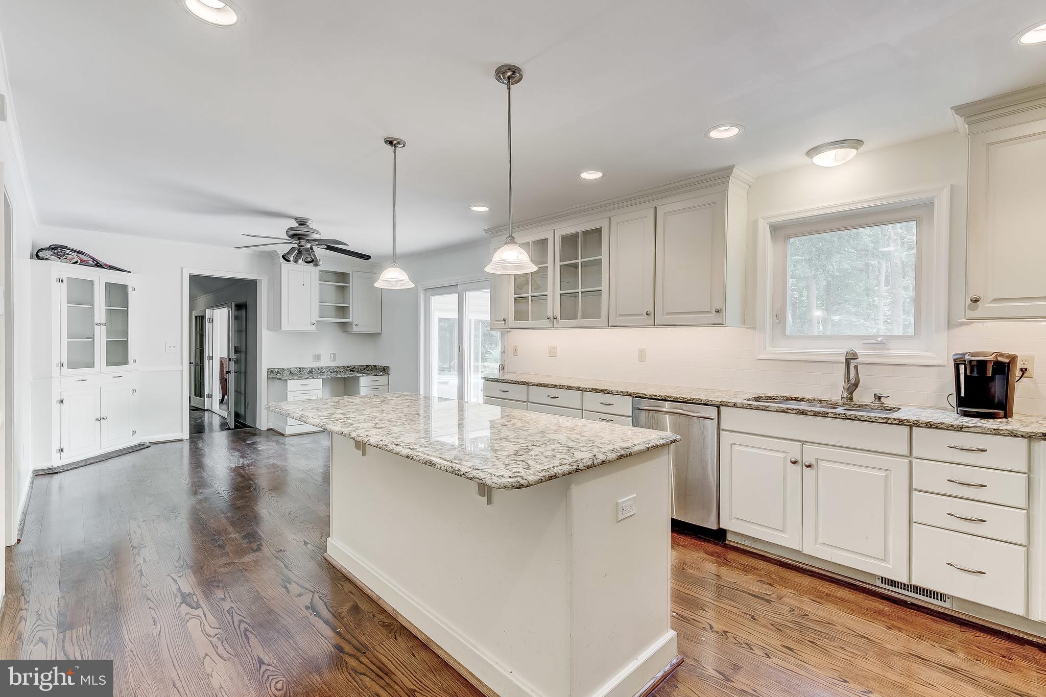 12500 Timber Grove Road Reisterstown, MD 21136 - Photo 16 of 89 Eat-in Kitchen