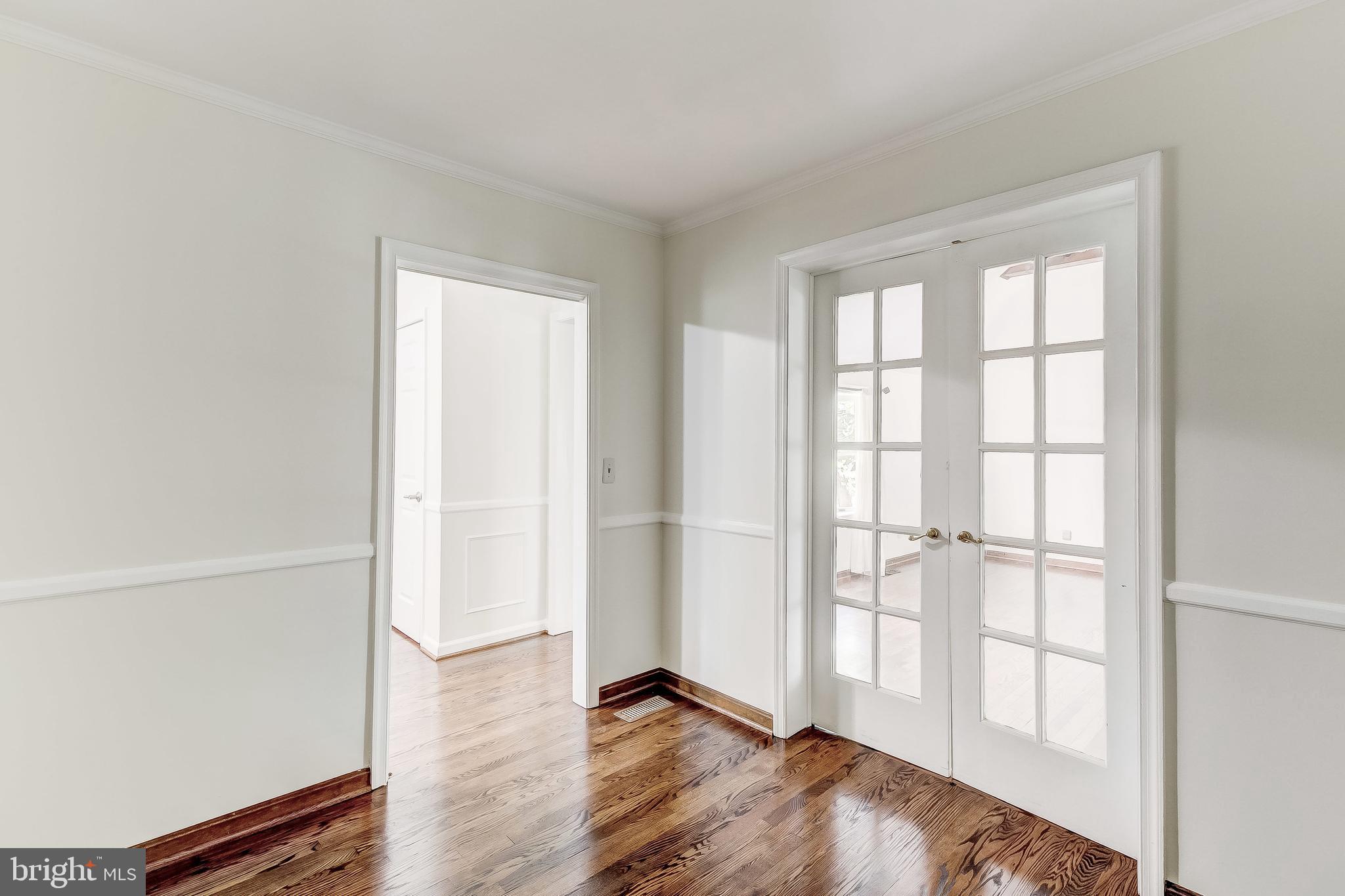 12500 Timber Grove Road Reisterstown, MD 21136 - Photo 26 of 89 Bonus Room (Office?), off of Foyer and Family Room