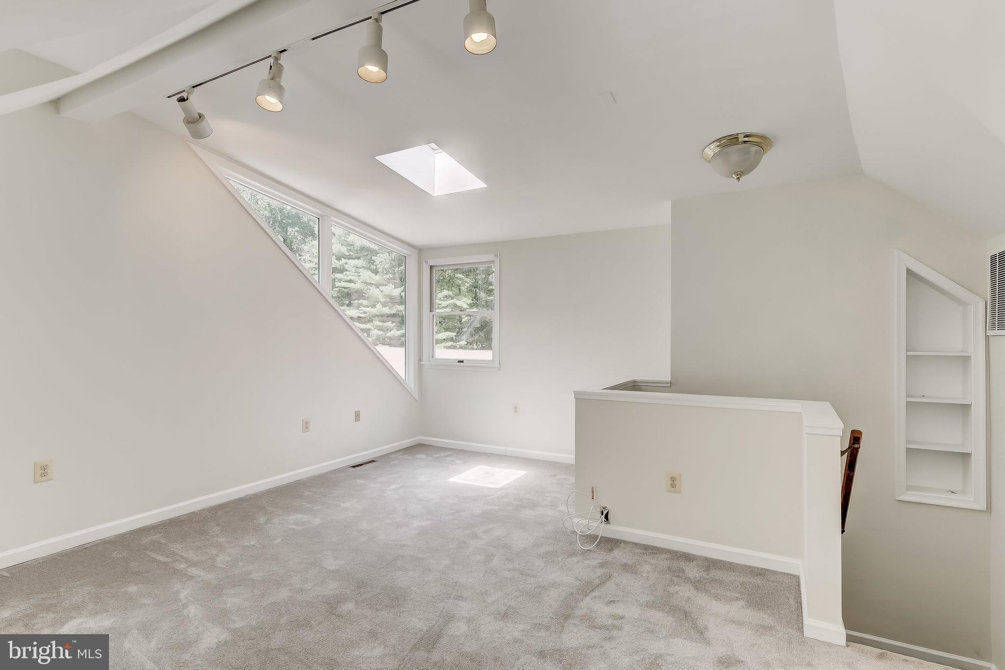 12500 Timber Grove Road Reisterstown, MD 21136 - Photo 31 of 89 Garage apt. bedroom