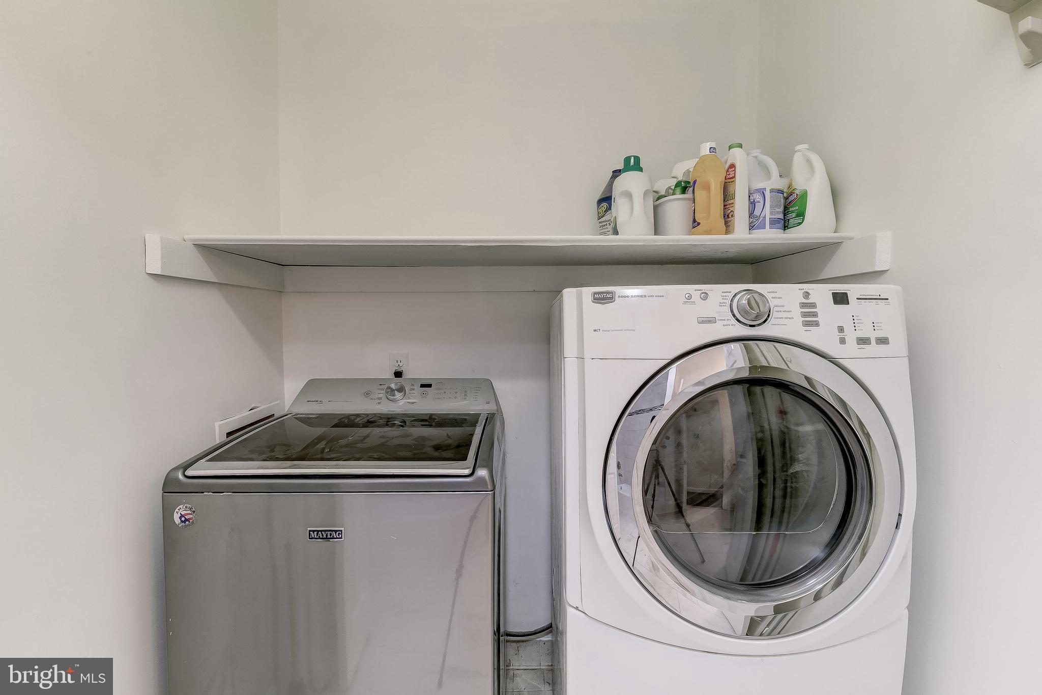 12500 Timber Grove Road Reisterstown, MD 21136 - Photo 46 of 89 Hall bath (laundry room), shared with Bedroom 3