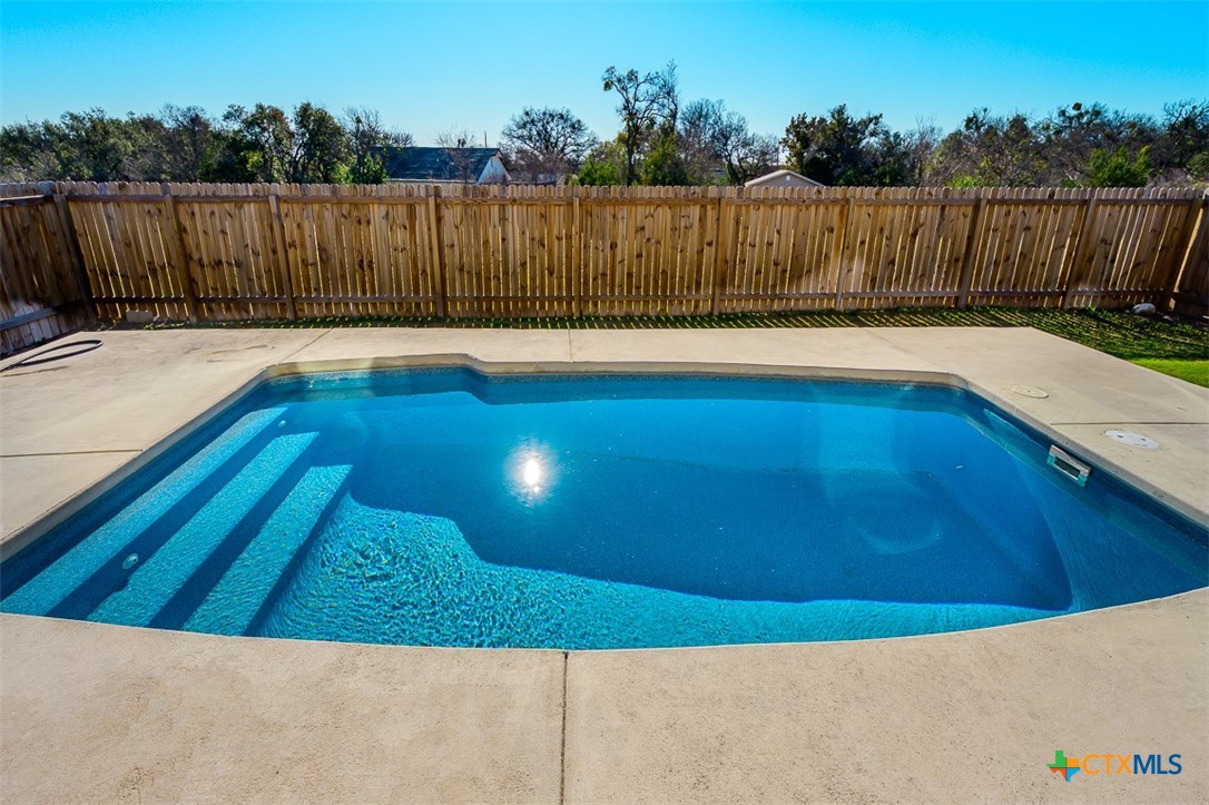 600 Rosedale Boulevard Georgetown, TX 78628 - Photo 2 of 45