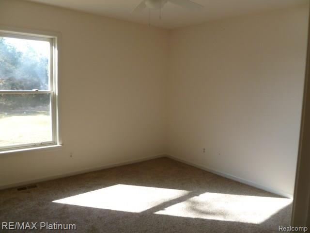 3356 Hooker Road Pinckney, MI 48169 - Photo 12 of 13