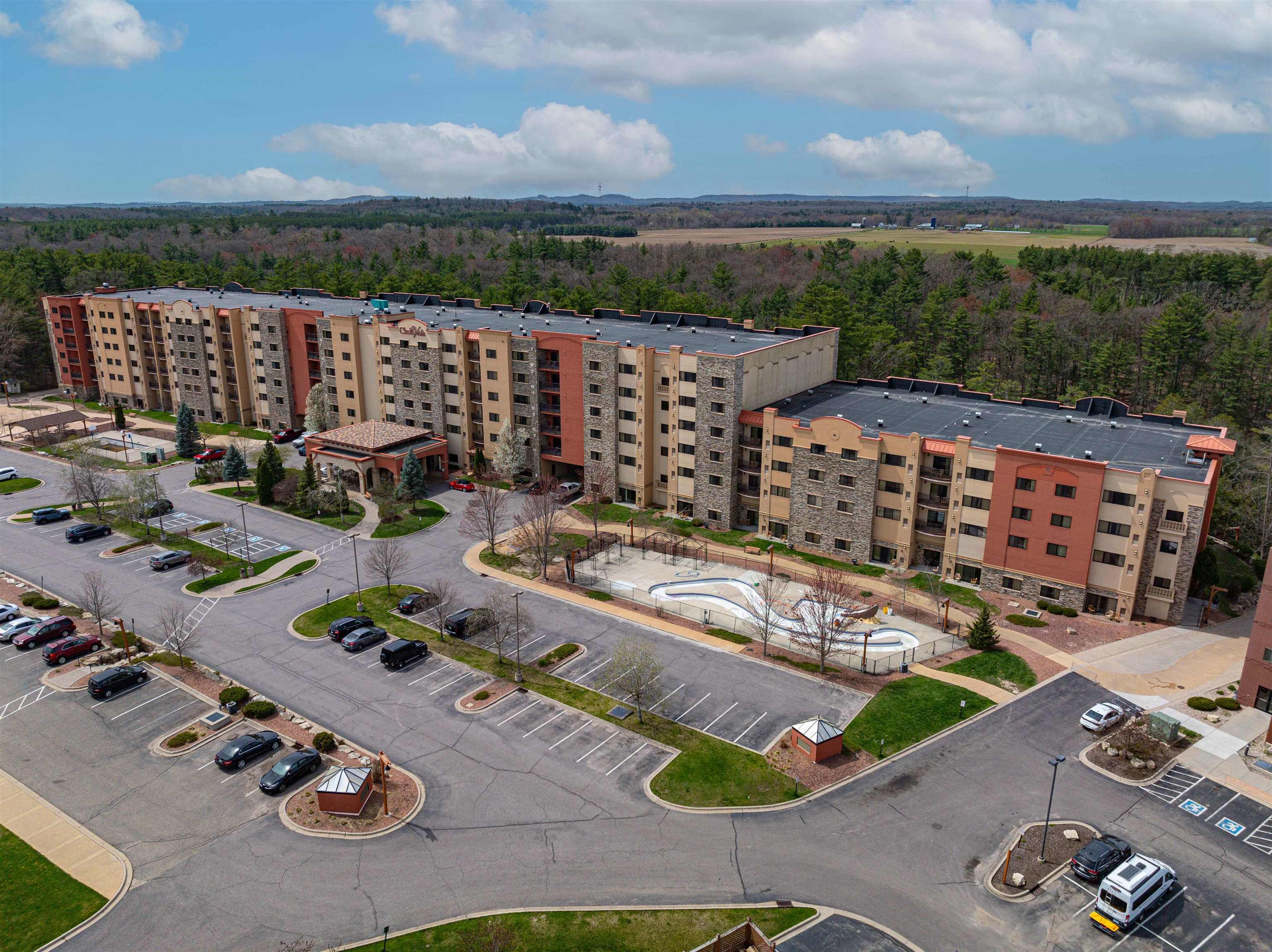 2411 River, Unit 2515 Wisconsin Dells, WI 53965 - Photo 3 of 65