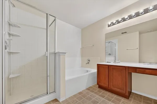 a view of utility room