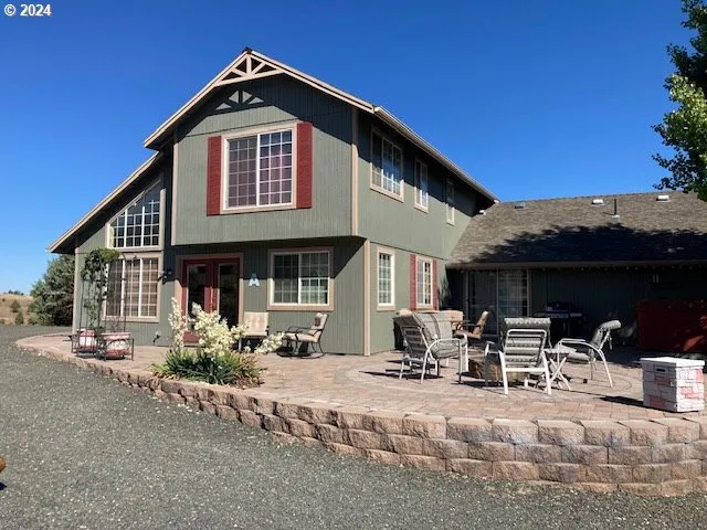 $550,000 | 58392 Antelope Lane, Mount Vernon, OR 97865