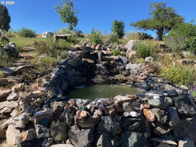 $550,000 | 58392 Antelope Lane, Mount Vernon, OR 97865