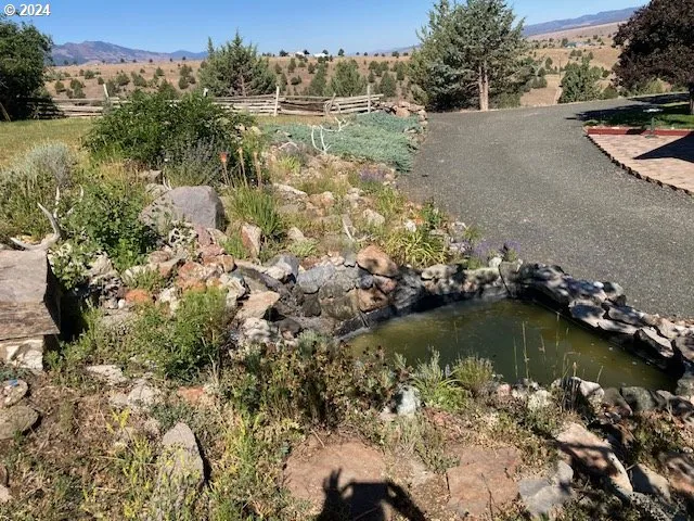 $550,000 | 58392 Antelope Lane, Mount Vernon, OR 97865