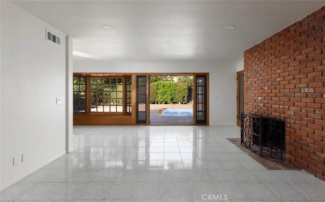 $9,800 | 1509 Anita Lane, Newport Beach, CA 92660